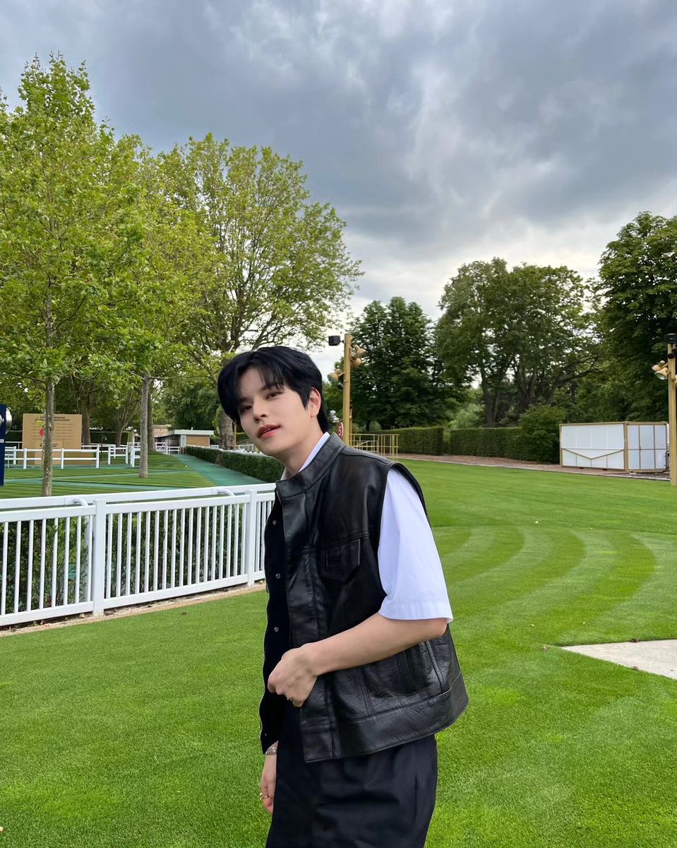 vocalrbr's tweet photo. |#🐶🧼| • 02/08/23 • Seungmin no Chat.

🕰️: 23:32 KST

- Hehehe

#승민 #Seungmin #StrayKids #VRBR [🍞] 

Eng: skzwithstay8
PT-Br.VRB https://t.co/MuAOsc59zL
