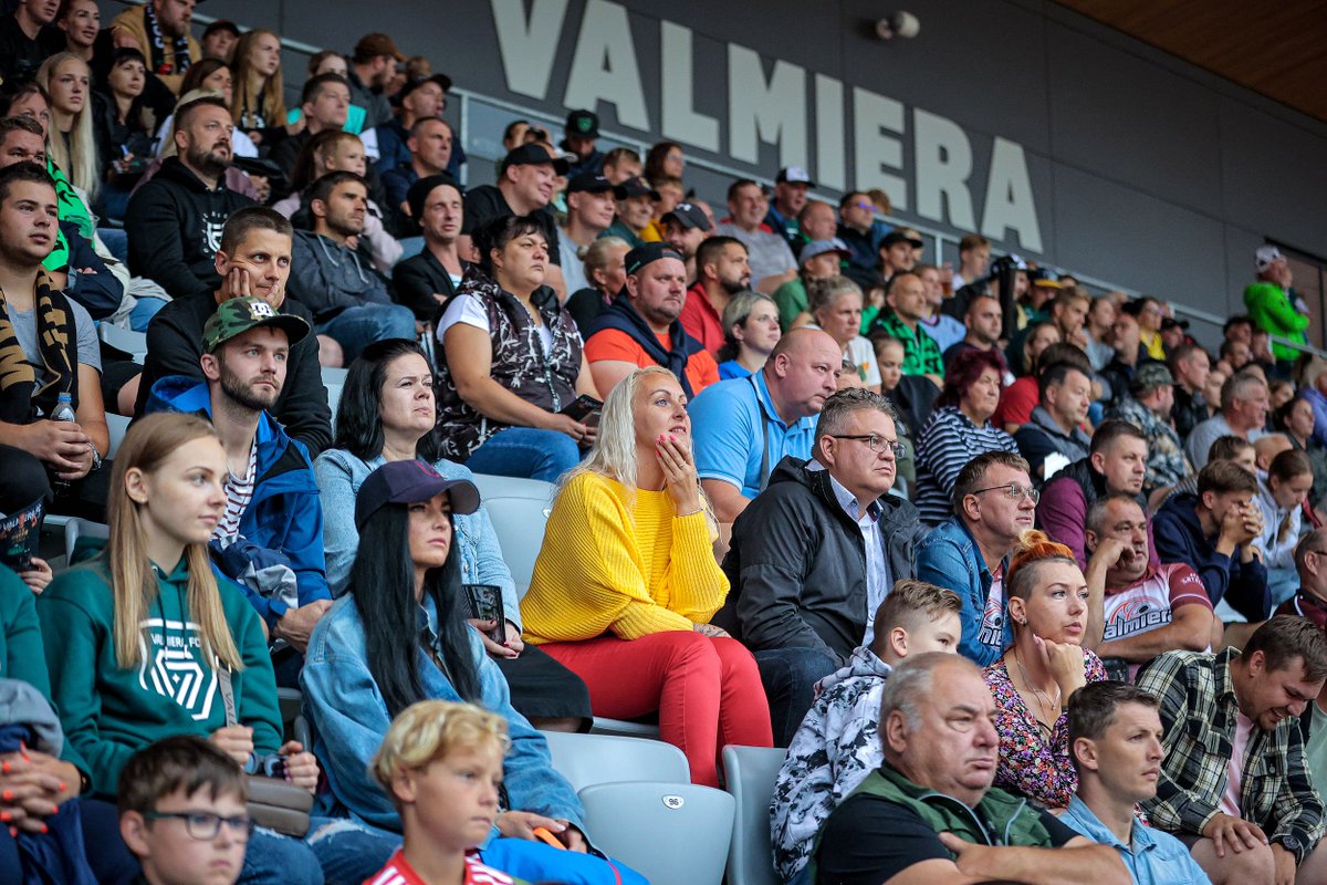 valmierafc's tweet photo. 📷📷📷 Fotoreportāža no UEFA Konferences līgas kvalifikācijas 2. kārtas atbildes spēles pret SP Tre Penne (7:0) Jāņa Daliņa stadionā.
#VALTRE #UECL #ValmieraFC #StāvPāriVisamValmiera ⚫⚽️🟢 https://t.co/3ZPfGl5Cqd