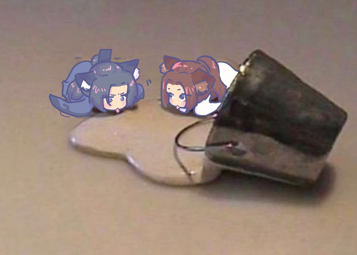 Euphoric_Draft's tweet photo. Song Lan struggles to keep the hem of his robe away while drinking spilled milk.
WQ:?

#SongQing
#SongLan
#WenQing
#MDZS https://t.co/OHEezEVMms