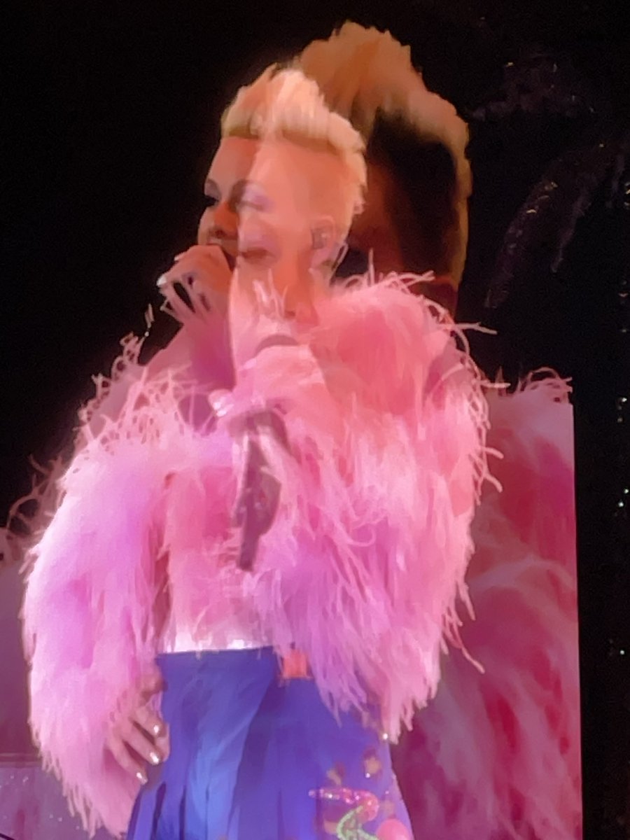 Michele Conti-Hunt tweet media