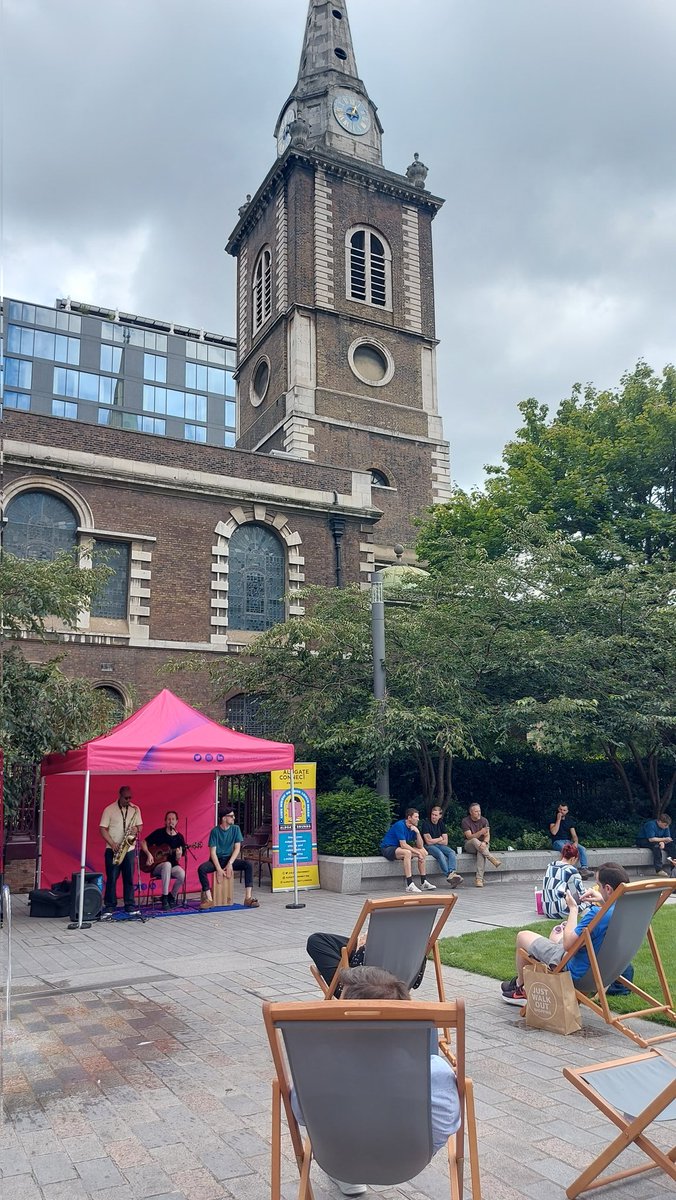 August will be lunch service only at Aldgate location. You can now enjoy live music every Tuesday in the Aldgate Square too! 
We still serve regular hours at Jackalope 🍜 See you tonight 😉