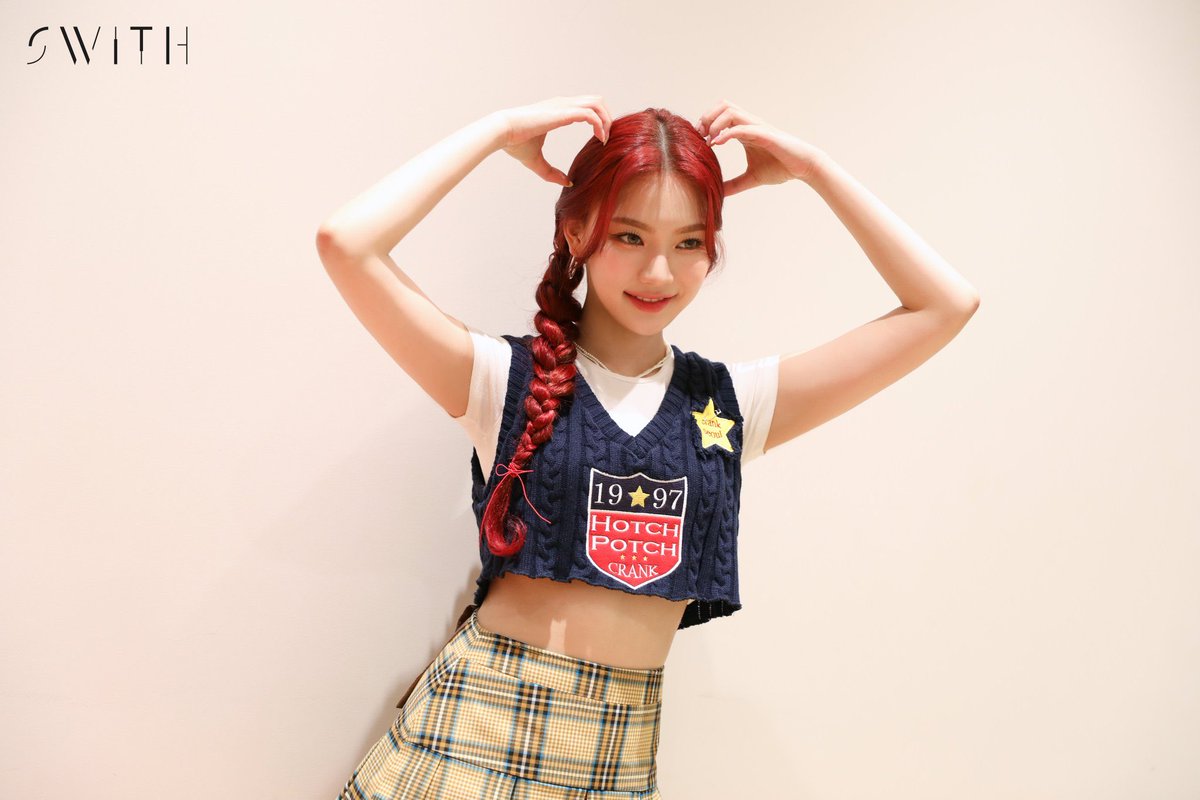 isaslips's tweet photo. #아이사 #ISA https://t.co/g0WvYVd5LQ