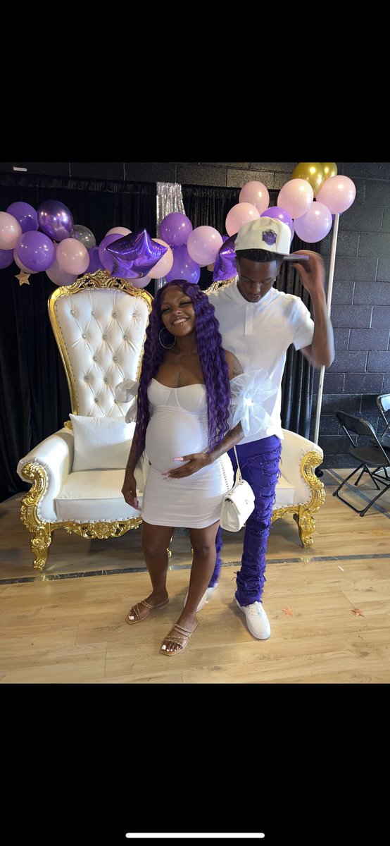 surprise im pregnant 🥺💜