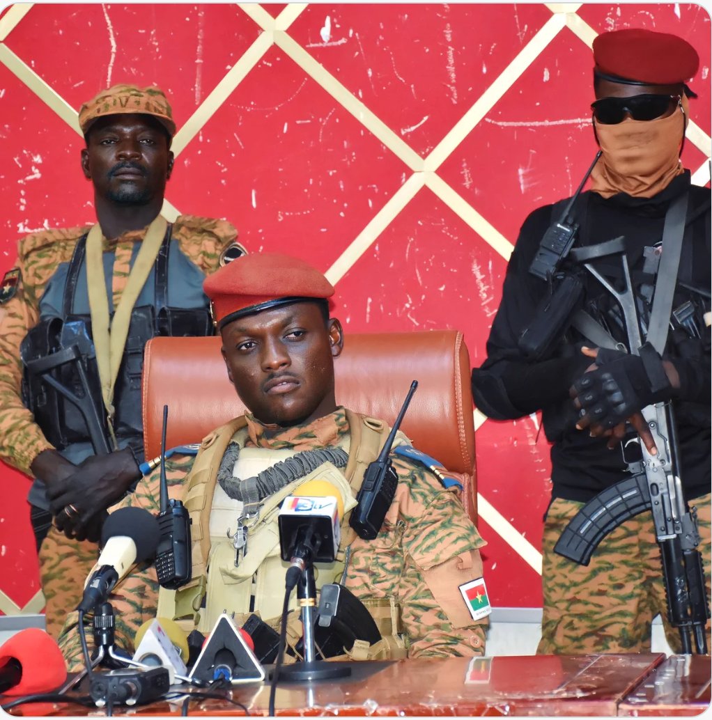 [Live]
<a href="/ChrisIsike/">Chris Isike</a> elucidates the coup in Niger and security of the West African region, the Wagner effect and the crisis of state for Niger, Burkina Faso &amp; Mali 

#SAfmMeetingPoint