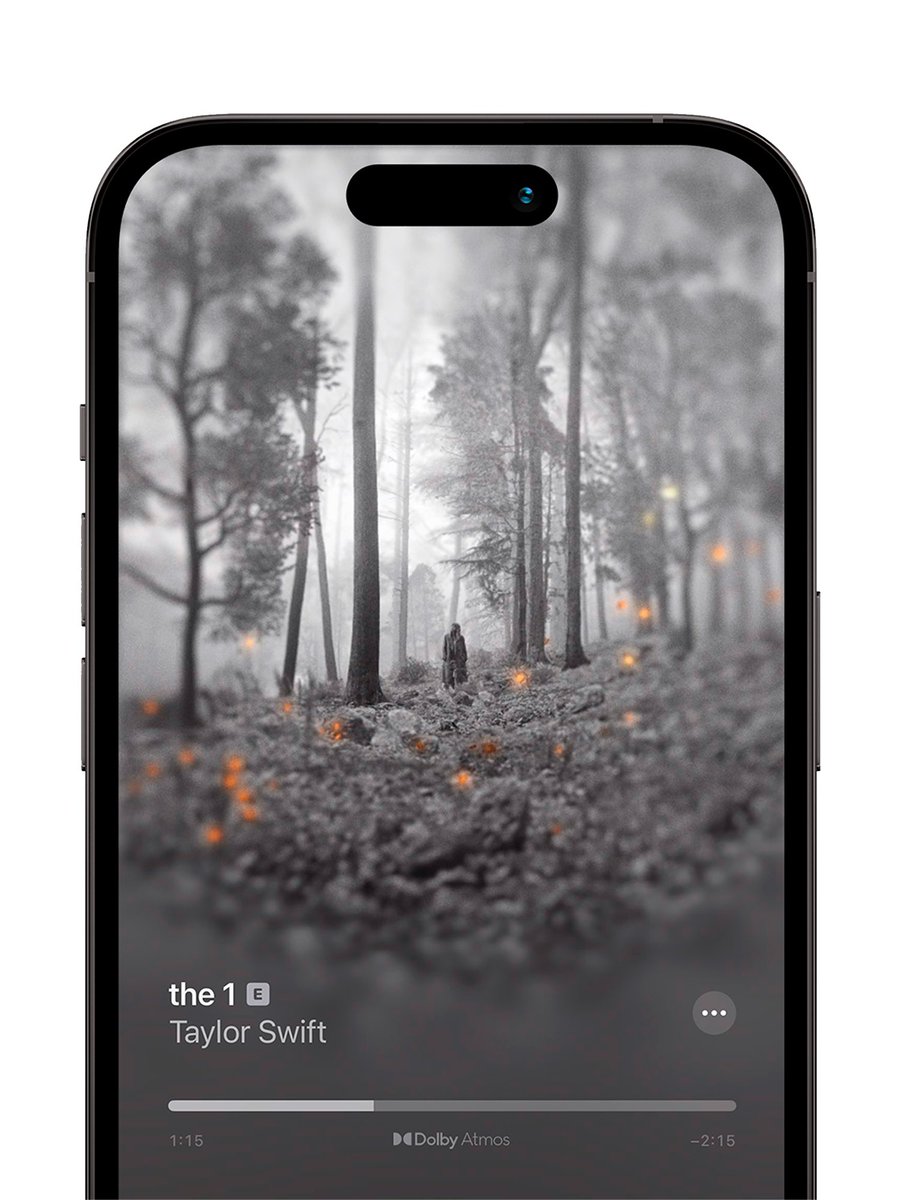 The Apple Music player looks stunning in iOS 17!