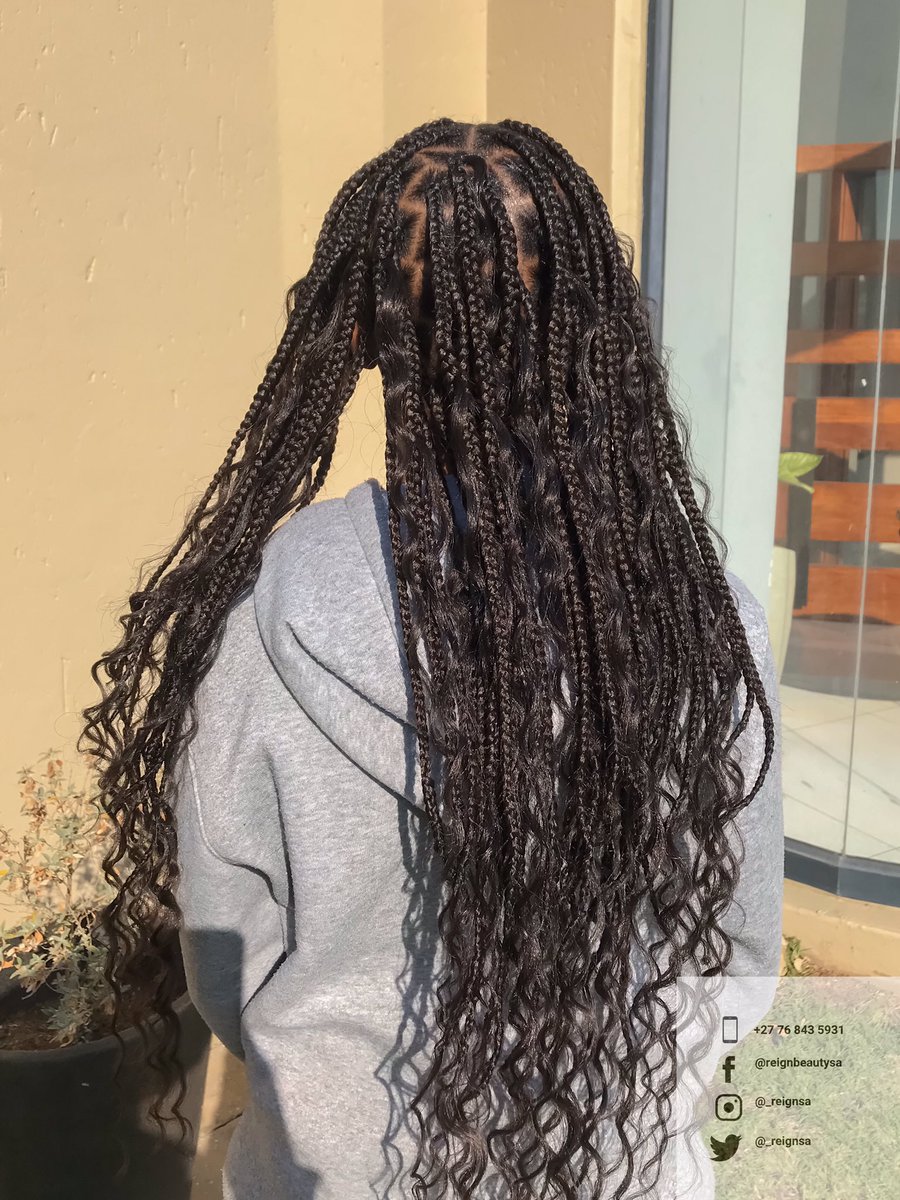 _reignsa's tweet photo. Goddess Knotless braids in Medium width and Hip length 🥰 

✨R650✨ incl hairpiece 

 📞076 843 5931
📍Bryanston | Cosmo City | Randburg | Fourways | Sandton | Rosebank | North Riding | Carlswald 

Our prices include the price of the hairpiece.

#GirlTalkZA https://t.co/A6hjENGUuF