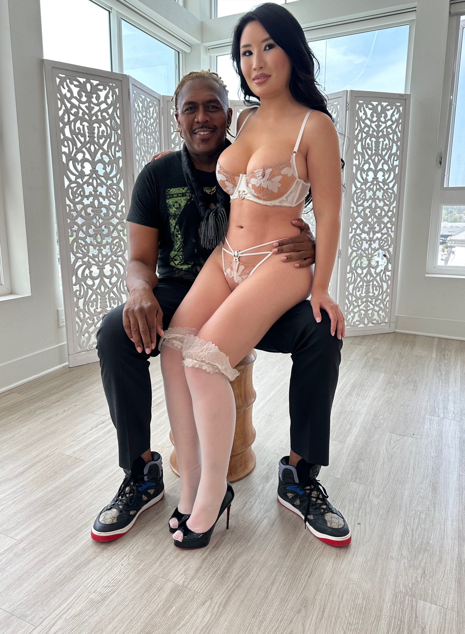 Suki Sin 🌸 on X: ✨𝐀𝐮𝐠𝐮𝐬𝐭 𝟏𝟖𝐭𝐡 💫on 𝐅𝐫𝐢𝐝𝐚𝐲 our first epic  movie will drop on both of our platforms! You don't wanna miss this!!!  👑@DreddXXX t.co6a0HsNiyTy  X