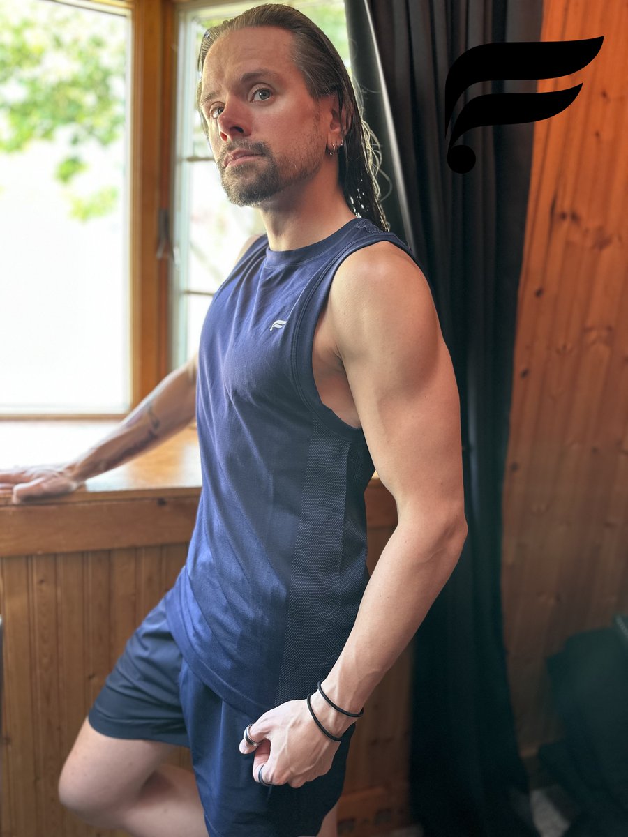 CoyoteWildfire's tweet image. We&apos;ve got some awesome perks with new VIP memberships!

📷2 for $24 shorts
📷$29 pants
📷40% off everything

You owe it to yourself to see for yourself why #Fabletics has really changed the way I think of activewear:

fabletics.com/coyotewildfire

#FableticsMenAmbassador #FableticsMen