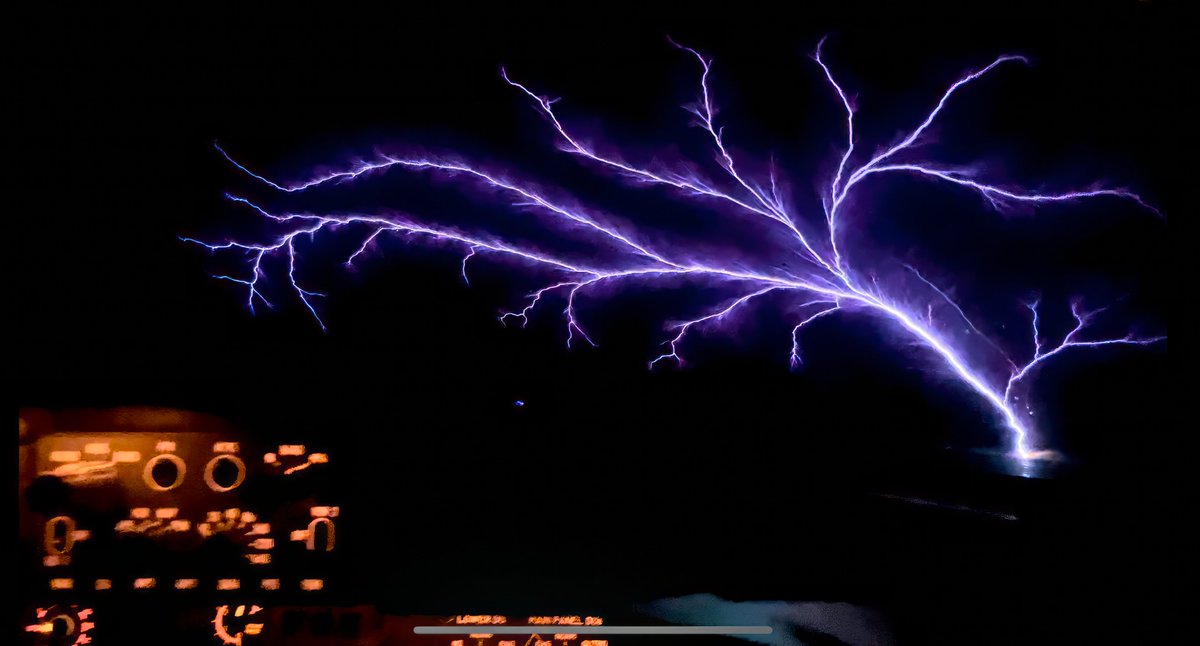 Ever witnessed St. Elmo's Fire? It's a rare and breathtaking phenomenon that pilots may experience.

Have you ever seen St. Elmo's Fire, or is it on your aviation bucket list? 

#StElmosFire #PilotHub #PilotEyes #PilotLife