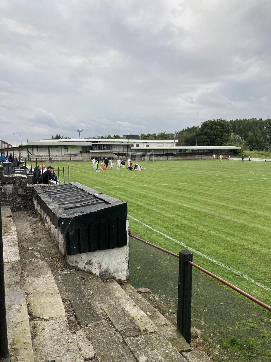 Just arrived at Greenfield Park for my 1st ever visit. This is my 72 ground visited. It’s a nice classic ground and it’s definitely one of my favourites I’ve visited. Tonight’s match is <a href="/glasgowutdfc/">Glasgow United Football Club</a> Vs <a href="/LanarkFc/">Lanark United FC</a>