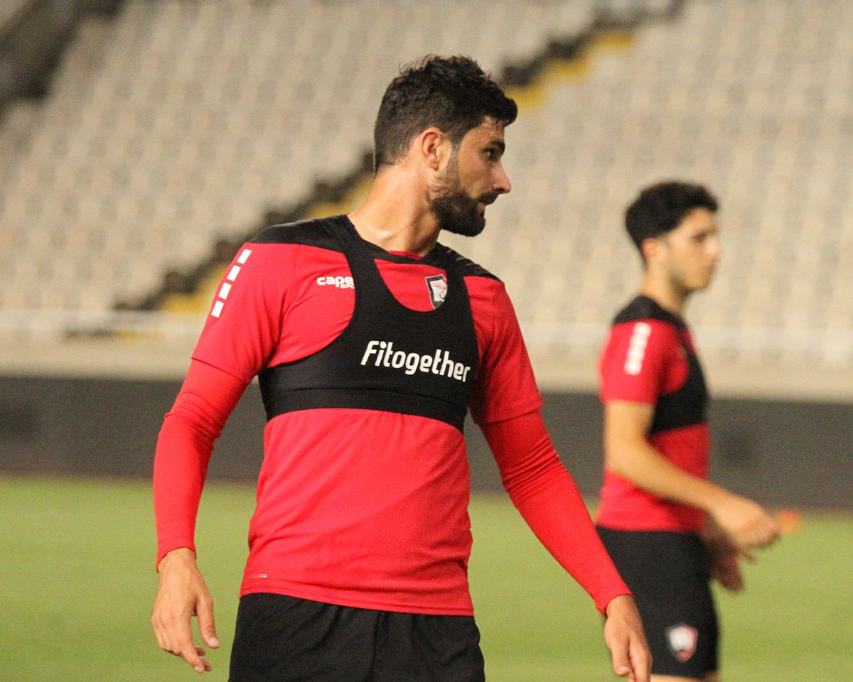 GabalaSC's tweet photo. 🔴⚫ Oyunöncəsi son məşqimizdən 📷

#gsc #gabalasc #AdımızdaQələbəVar https://t.co/DuyKy7EzCb