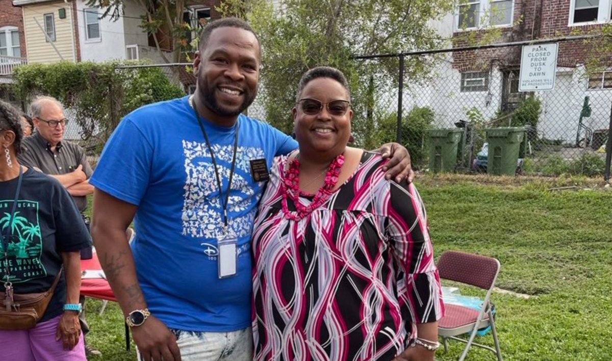 MarkConway4th's tweet photo. My team spent #NationalNightOut2023 all across around the 4th! They stopped by get-togethers at Wilson Park, Kimberleigh Road, Mid-Govans, Homeland, and Lake Walker. Neighbors were out and about enjoying the weather and connecting with @BaltimorePolice and @BaltimoreFire. https://t.co/85nGxRwuYV