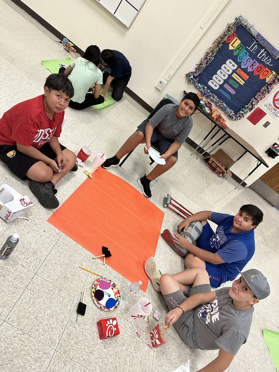choir_bowie's tweet photo. We had a blast yesterday at our Poster Painting Party!! So happy to see a few of our 8th graders to help us get our room ready for the beginning of the year!!💜🎶 #bowiechoir @BowieMSOdessa @ECISD_FineArts https://t.co/3T5ex6Zkzb