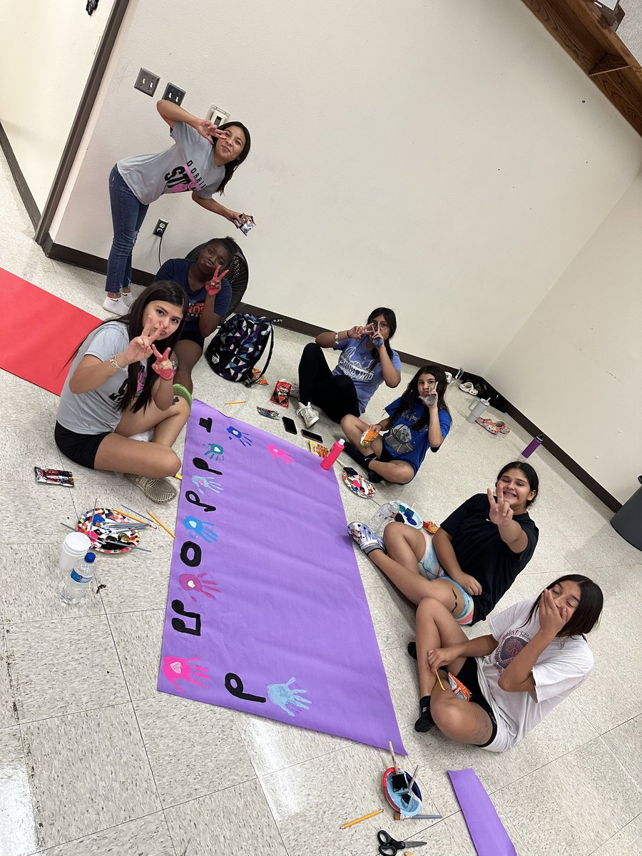choir_bowie's tweet photo. We had a blast yesterday at our Poster Painting Party!! So happy to see a few of our 8th graders to help us get our room ready for the beginning of the year!!💜🎶 #bowiechoir @BowieMSOdessa @ECISD_FineArts https://t.co/3T5ex6Zkzb