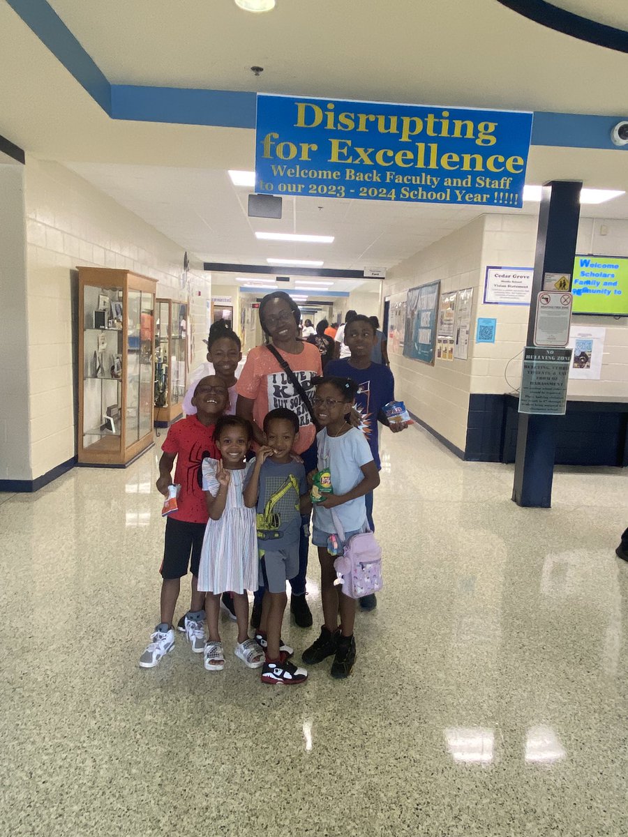MiddleCedar's tweet photo. “Disrupting for Excellence “ Scholars and parents are gearing up for a  successful year during Open house at Cedar Grove Middle School ! @DeKalbSchools @DCSDRegionVII https://t.co/dUI9CA5NWi