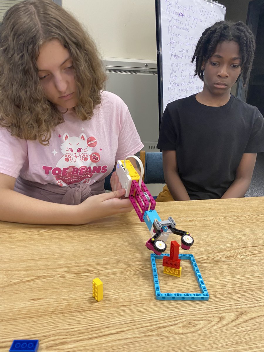 Samantha Lam tweet media