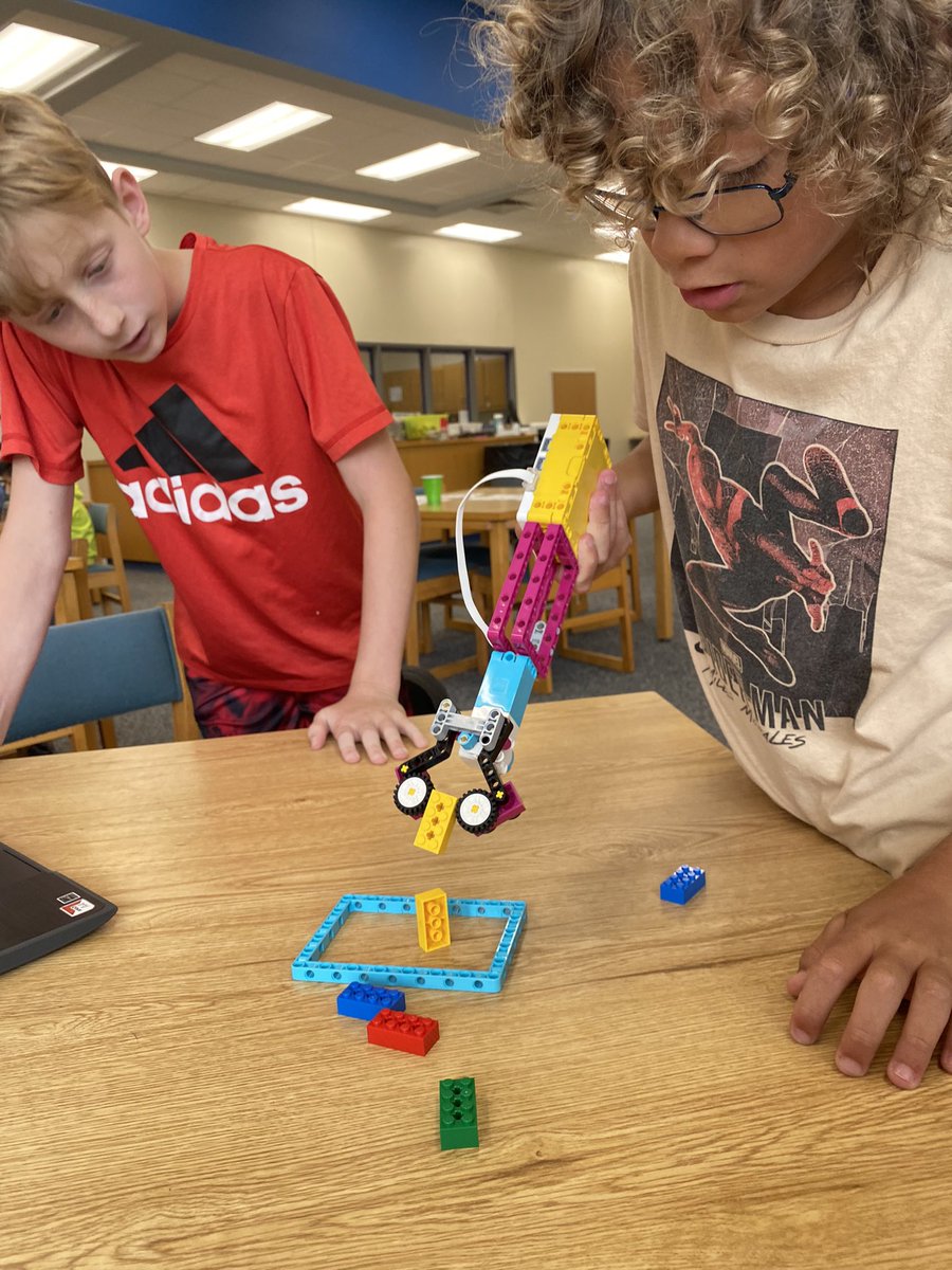 Samantha Lam tweet media