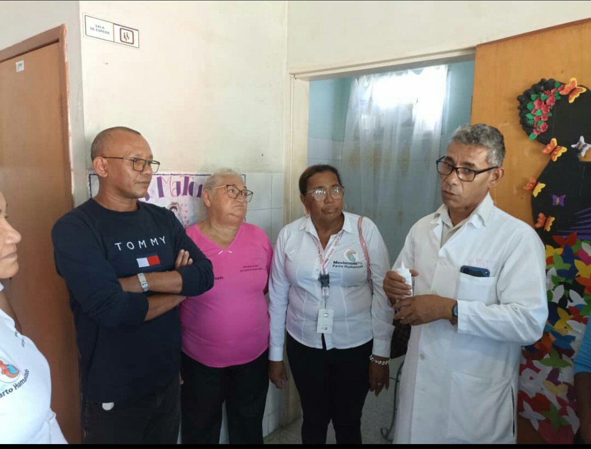 IvssMoron's tweet photo. #GenteIVSS, activos hoy charla sobre #LactanciaMaterna, Asic Barrio Coro en compañía #MinMujer, #BarrioAdentro, en apoyo a las #PoliticasPublicasSalud. @MagaGutierrezV @NicolasMaduro . https://t.co/aVsHGjWkAA