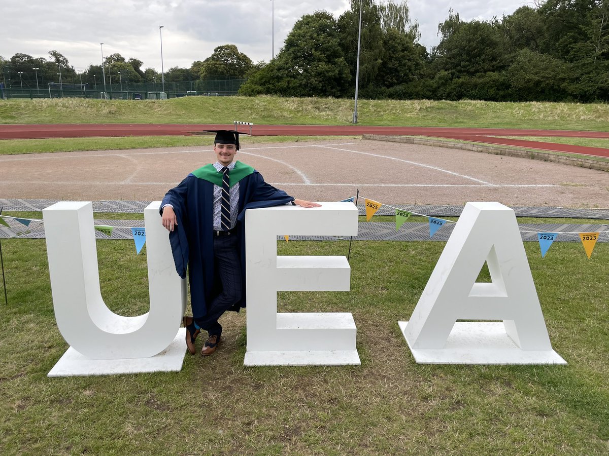 BenHarigtn's tweet photo. On 21/07/23 I finished my uni studies after 4 years, studying BSc PE, Sport &amp; Health with a Year Abroad, achieving a 2:1 🎉 The first three at the @uniofeastanglia then my final year abroad at the @Uni_Newcastle I’m so thankful for everyone I’ve met along the way 🫶🏼 https://t.co/hnucpLndFI