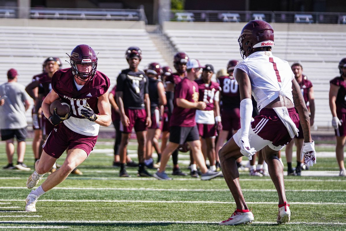 TXSTATEFOOTBALL's tweet photo. Day ☝️ 

#EatEmUp  #TakeBackTexas https://t.co/UHvqcBxsKV