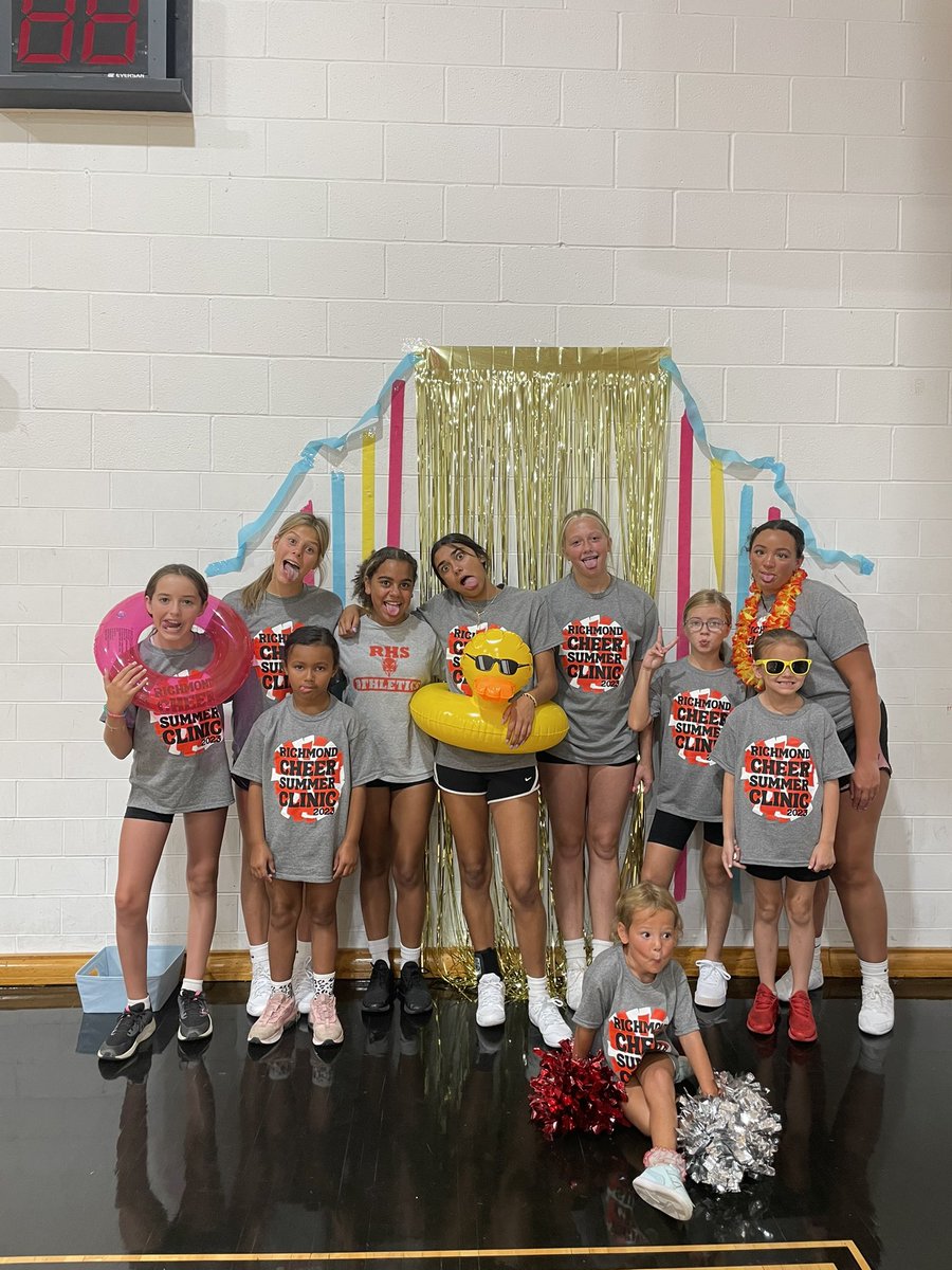 RichmondHScheer's tweet photo. We had a BLAST hanging out with some #FutureRedDevils today!! ❤️ 

Thank you to everyone who came out to the Summer Cheer Clinic! https://t.co/wSq1FZotmG
