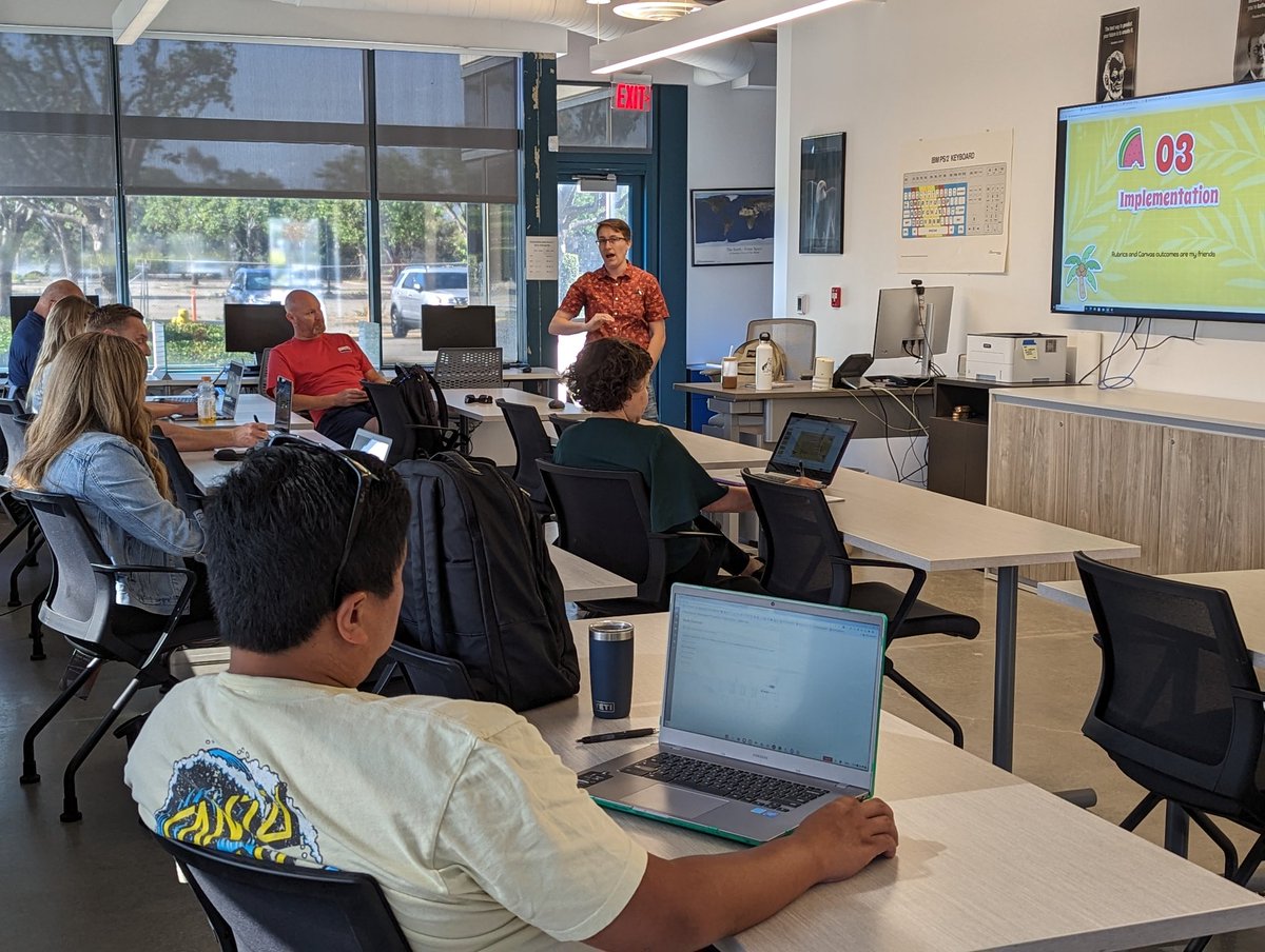 MrSorensen805's tweet photo. Great sessions and ideas being shared by @OxnardUnion teachers at this year's #OxnardU. #WeAreOxnardUnion https://t.co/Fz6vGRPQ4D