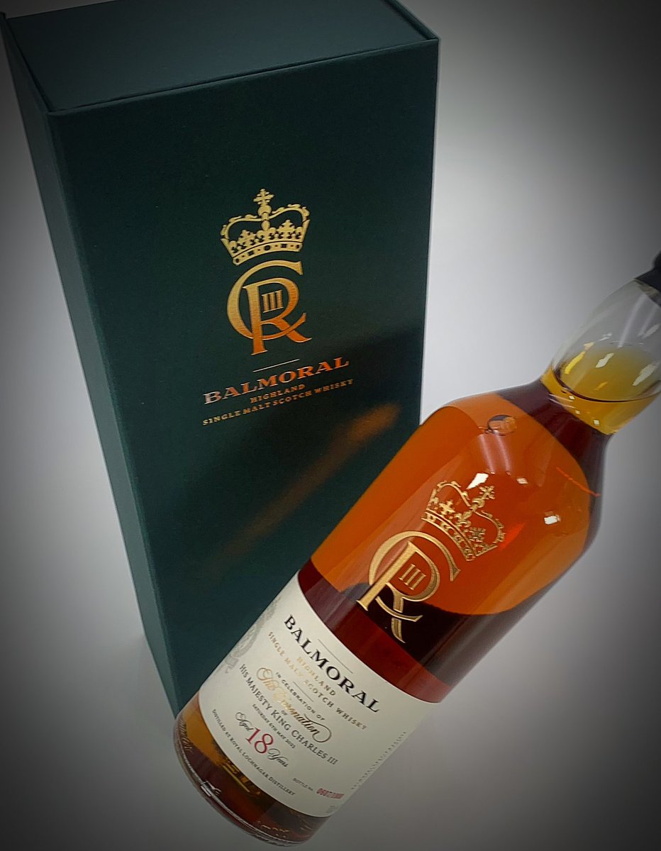 AuctionsWhisky's tweet photo. FINAL HOUR‼️

Auction ends from 2000GMT⏳ 

Act fast⚡️ 
https://t.co/LR50EFAw1Y

#highlandwhiskyauctions #uk #live #drinks #whisky #whiskey #scotland #collection https://t.co/G76v5kwIWH