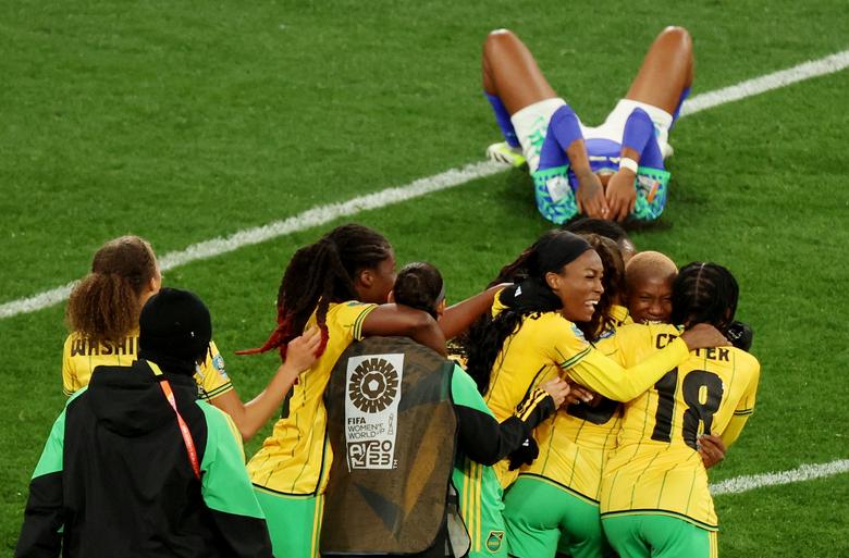 voshans's tweet photo. Wat. Een. Foto.
(Beeld Asanka Brendon Ratnayake)
#JAM #BRAJAM #vrouwenvoetbal
#Jamaica #FIFAWWC #WKVrouwen https://t.co/ykudprxz26