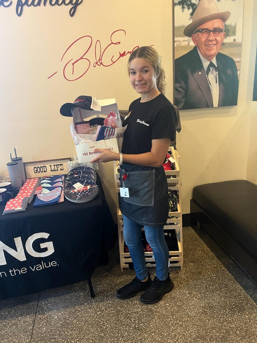 Brandon & North Tampa EPIC 3 (@hcpsepic3) on Twitter photo Thanks Jamie and Seffner <a href="/BobEvansFarms/">Bob Evans Restaurants 🍳</a> for our Brandon Success morning goodies! <a href="/Love2Teach4Life/">Jeanne T-Byrd</a> <a href="/VanAyresHCPS/">Van Ayres</a> <a href="/HillsboroughSch/">Hillsborough Schools</a> @HCPS_FACE Thanks Jamie and Seffner <a href="/BobEvansFarms/">Bob Evans Restaurants 🍳</a> for our Brandon Success morning goodies! <a href="/Love2Teach4Life/">Jeanne T-Byrd</a> <a href="/VanAyresHCPS/">Van Ayres</a> <a href="/HillsboroughSch/">Hillsborough Schools</a> @HCPS_FACE