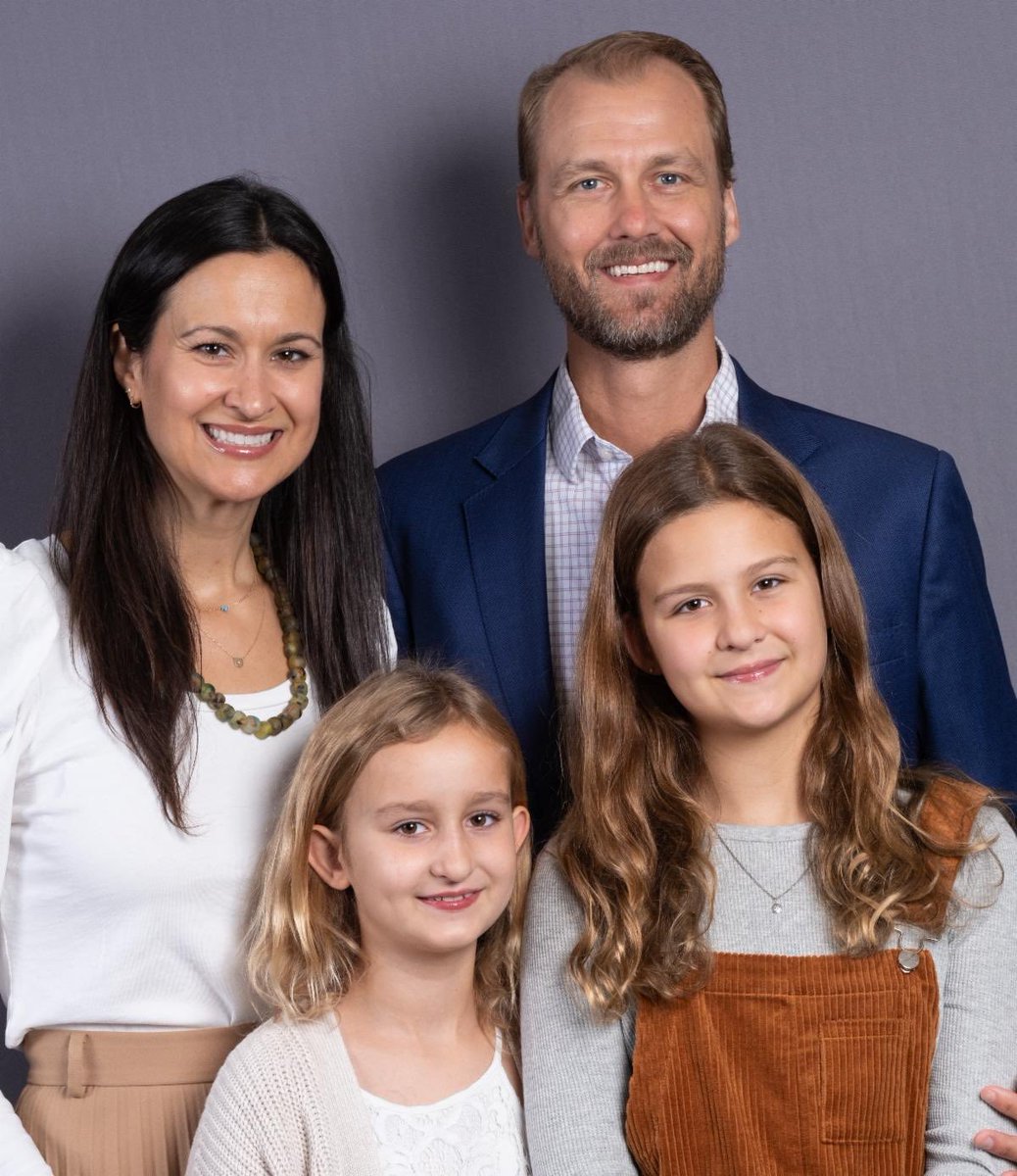 PreacherClay's tweet photo. Evelyn Dieckhaus would have turned 10 years old today.  Please pray for her family and all the Covenant families.  #Covenantstrong https://t.co/J5hbI64pHe