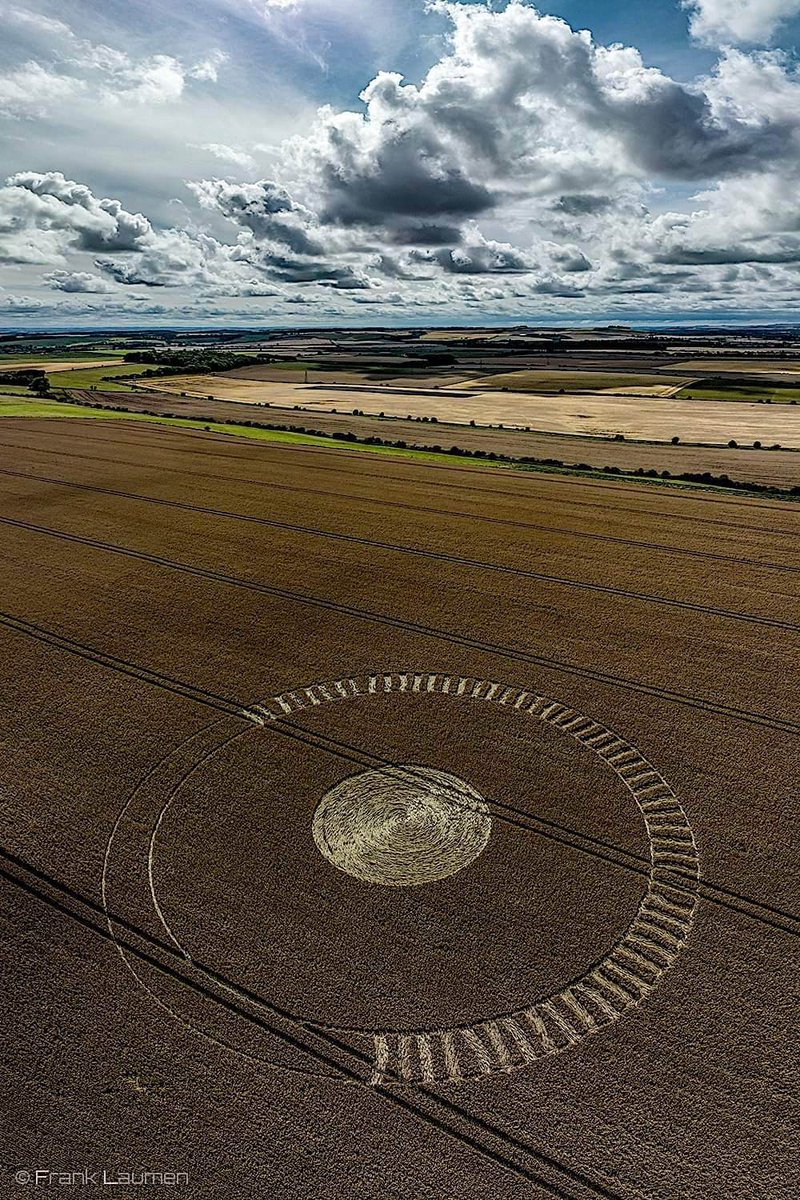 ¡LO ADVERTIMOS! ES UNA ALERTA A LA HUMANIDAD!!!   

“SE AGOTA EL RELOJ⏱️DE LOS ACONTECIMIENTOS”.

NO te alarmes, aún hay tiempo. Te lo explico en mi próxima conferencia a realizarse en la ciudad de México🇲🇽 … Es momento de creer.👽🛸

#OVNI #UFO #CropCircles #NASA #ÚLTIMAHORA