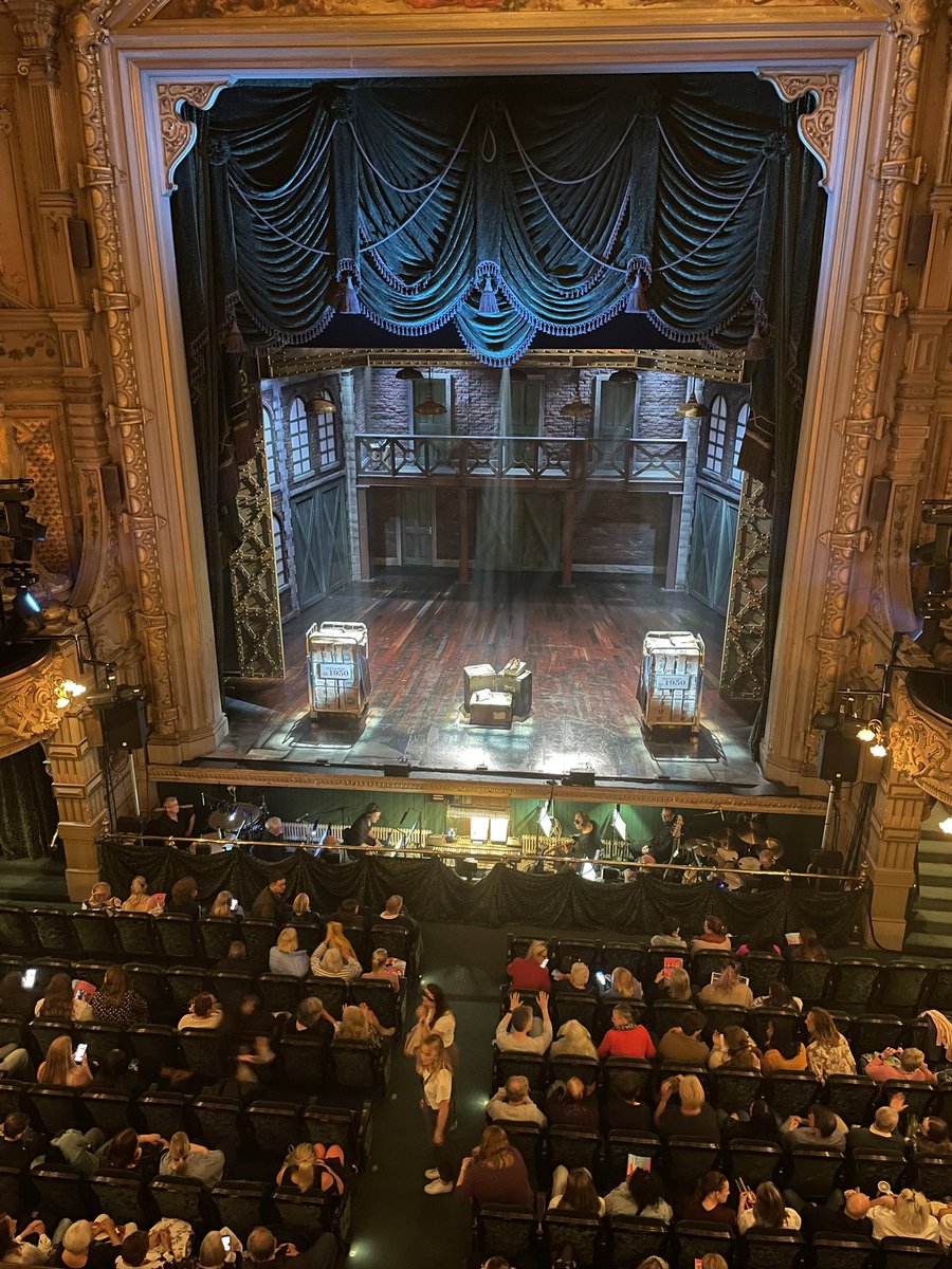 It’s time to get out #KinkyBoots on at <a href="/TaylorianProd/">Taylorian Productions</a> @VillaGaiety - our wonderful company are working so hard!! <a href="/Jharris_tech/">Jordan Harris</a> @MDKelvin1 <a href="/aaronjdoots/">Aaron J Dootson</a> <a href="/mattmantj/">Matt James 🎩</a> <a href="/mrsmcc/">Vikki McCausland</a> and our ace team! 👠🇮🇲👠