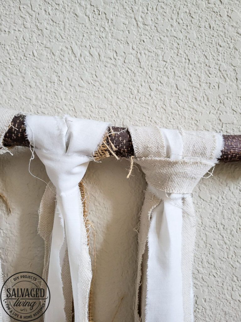 SalvagedLiving's tweet photo. If you are looking for a simple decor piece to bring a cozy, lived-in feel to your home, I've got you covered. This is the number one asked about project in my home and I am giving you the step-by-step tutorial here! Have fun --> https://t.co/cYz2trTlFk https://t.co/uS4XReuHNV