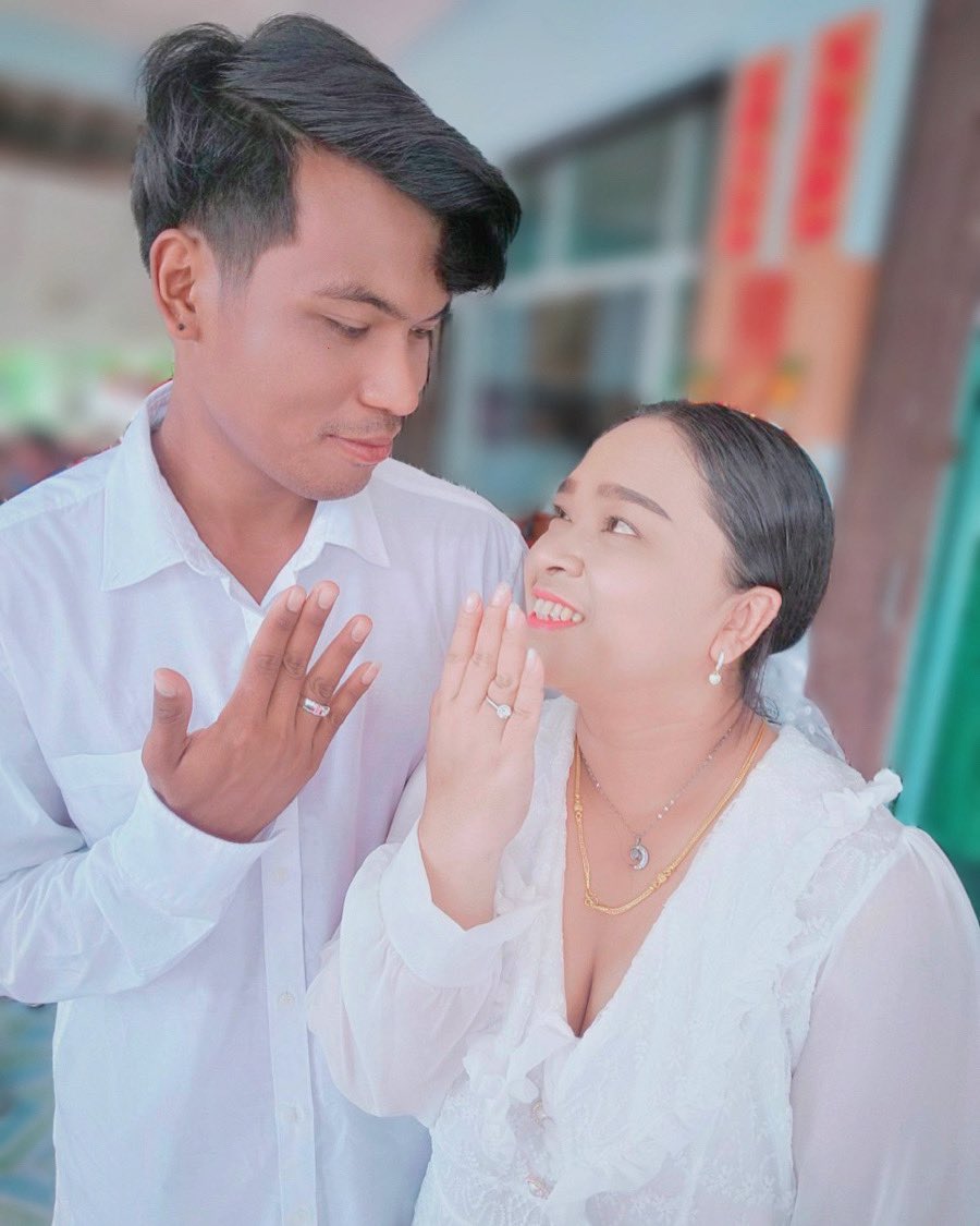 maple_ny's tweet photo. 💍 https://t.co/0LvIEWZvqw