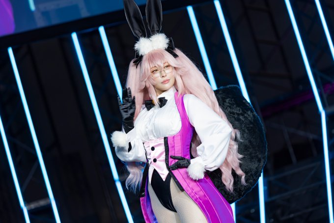 Twitterのコスプレ画像15