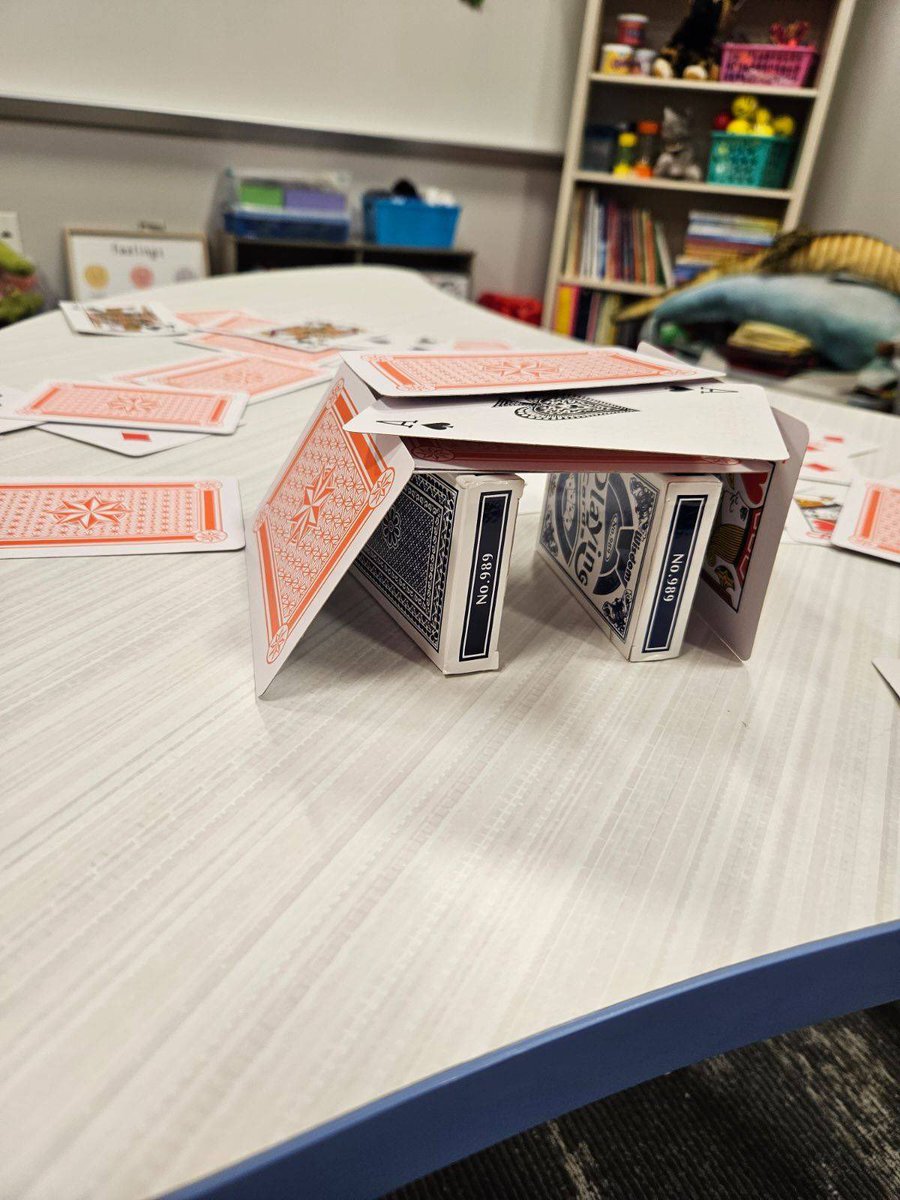 mthornton03's tweet photo. Look at our card house https://t.co/vSaXmXCE7o