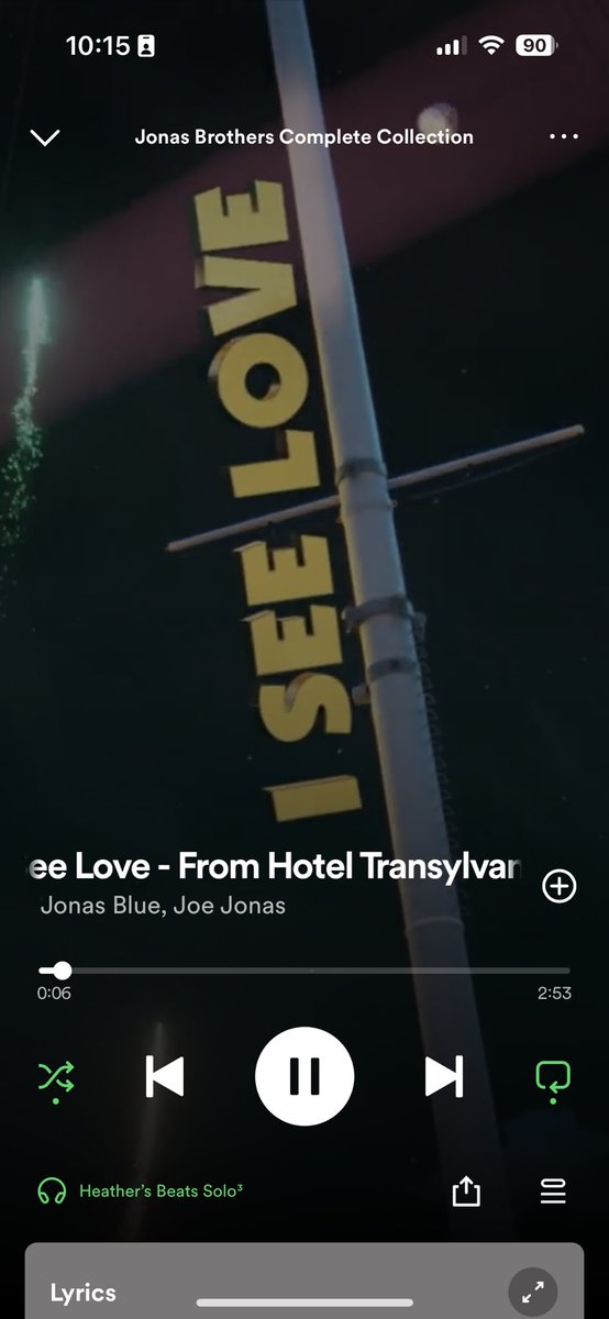 hgsays's tweet photo. @emily_skaggs13 @jonasbrothers I See Love from the Hotel Transylvania 3 soundtrack that @joejonas sings. https://t.co/KAXNWNNWNG