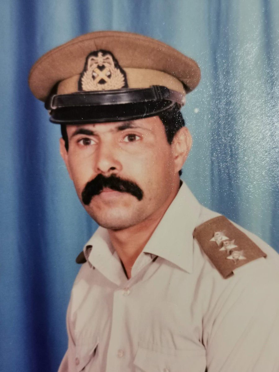 FalahDf's tweet photo. في مثل هذا اليوم
استذكر اخوي الغالي
العميد ركن متقاعد
هباس الرجعان بونافع
@HMRF55
هو ورفاقه ابطال
معركة الجسور بالغزو 1990/8/2
ومعركة تحرير الكويت 1991/2/26
#ذكري_الغزو_العراقي_الغاشم
رحم الله الشهداء وحفظ الباقين https://t.co/Fd1ML3Yfpt