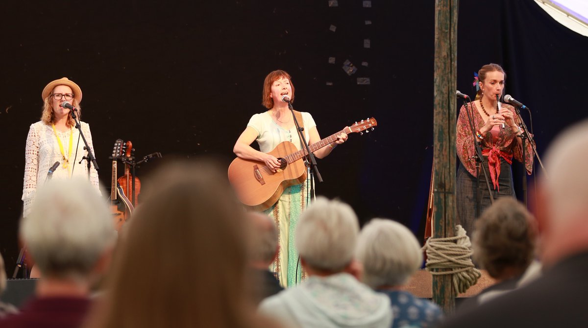 <a href="/warwickfolkfest/">WarwickFolkFestival</a> thank-you so much for inviting us to play.  We had a wonderful weekend.  Next stop <a href="/sidmouthfolk/">The Sidmouth Folk Festival</a> with <a href="/pollybuttonfolk/">Polly Button Folk Opera</a> as well as an hour with Daisybell and another riotous singing workshop.