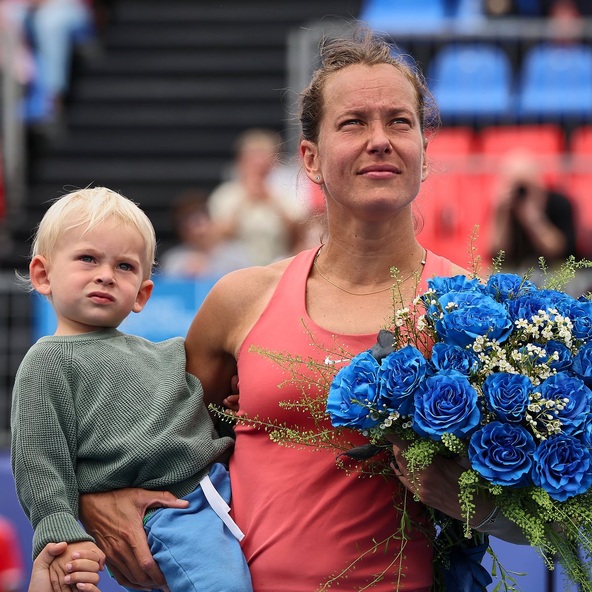 BARBORA STRYCOVA - Página 23 F2iEH7PWgAAHUDA?format=jpg&name=medium