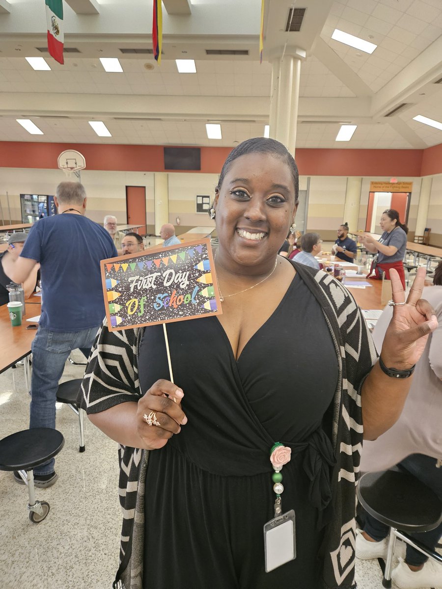 SOAR_LINC_NHS's tweet photo. We're BAAAAACK! Welcome back SOAR/LINC #GAMECHANGERS #AliefProud #WeAreAlief https://t.co/G7aA7Bz4Tk