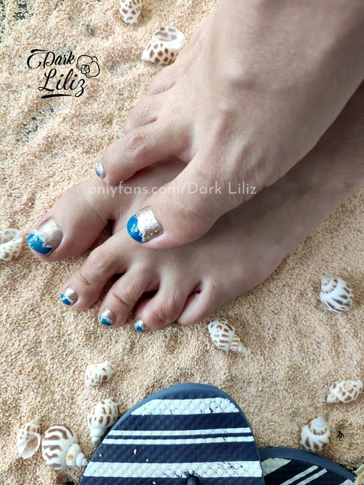 🌊Pedicure beach!🖤   📷 https://t.co/BA861Da1eG   #feet #toes #toeslovers #BarbieMovie📷📷📷 #feetlovers #feetgirl<a href="/tag/feet"class="tags"><span>#feet</span></a><a href="/tag/feetlovers"class="tags"><span>#feetlovers</span></a><a href="/tag/pedicure"class="tags"><span>#pedicure</span></a><a href="/tag/toes"class="tags"><span>#toes</span></a><a href="/tag/toeslovers"class="tags"><span>#toeslovers</span></a>