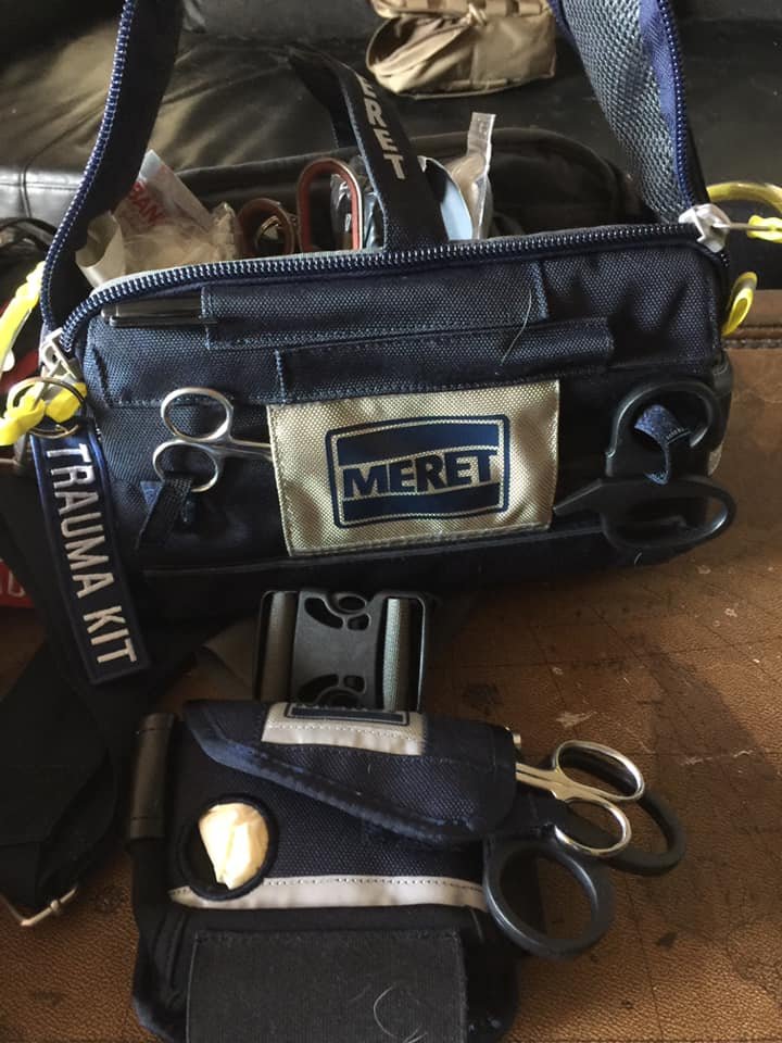 Fully loaded with an AED !