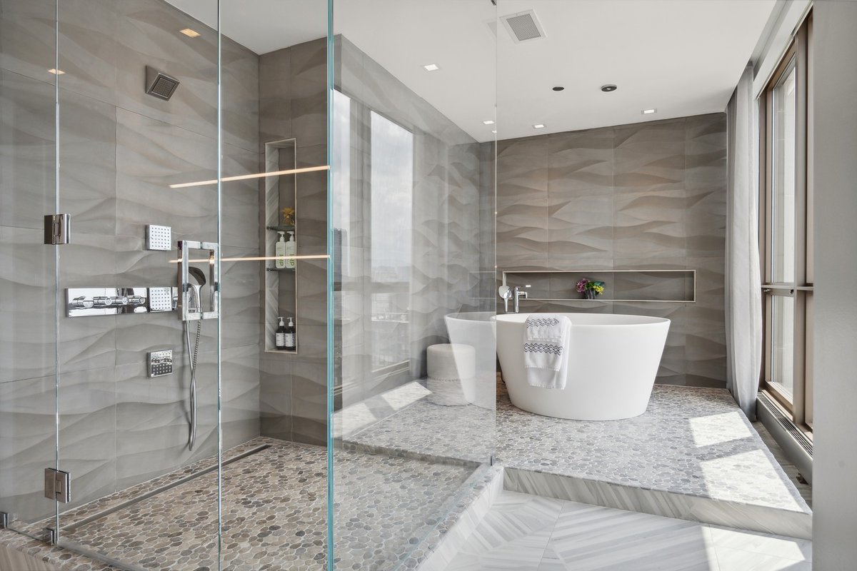 properties's tweet photo. Unparalleled luxury living at its finest ✨ #StopLookingStartFinding
----
21 E Huron Street #4801 | Chicago, Illinois 60611
Listed by Carrie McCormick
Offered for $3,850,000
https://t.co/yIeVSZt0Pk
#MagnificentMile #MichiganAve #LuxuryLiving https://t.co/nXtlQeR2Jf