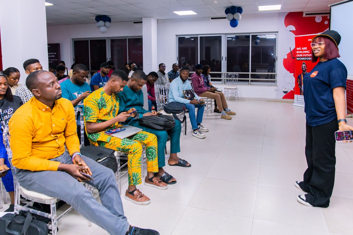 tunga_io's tweet image. Over the weekend, we honoured an invitation from @GomycodeN to participate in a Job Fair organised for their tech graduates in Lagos, Nigeria. We were delighted to engage the pool of developers and aspiring tech professionals at the event. 

#GoMyCode #JobFair  #JoinTunga