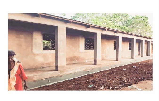 SeedMalawi's tweet photo. Progress on our seventh school build 👏👏 https://t.co/UTPBjmq21z