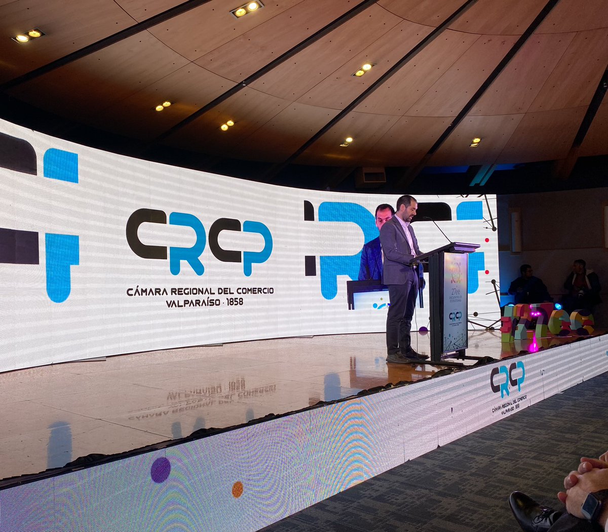 clauacevedo's tweet photo. Crecer junt@s, tejer redes, caborar. Tod@s tenemos la responsabilidad de hacer que Chile sea un país sano y de bienestar para todas y todos.
#MinistroGrau #24ee https://t.co/2D9E78IWCE