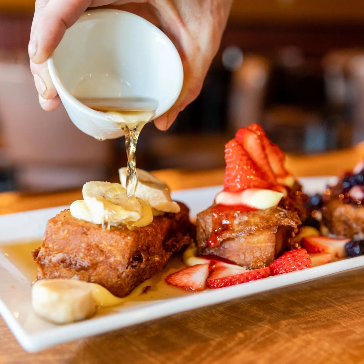 PatsEatery's tweet photo. With years of experience in the industry, our team is dedicated to serving you only the best home-cooked comfort food. We believe that good food brings people together, and we strive to create memorable dining experiences for all. Join us today and taste the passion! https://t.co/atp3u1qNmd
