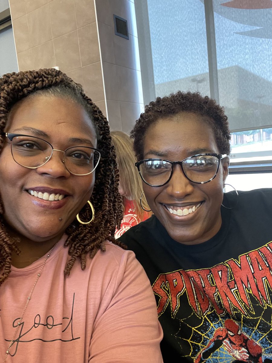 ccmims2's tweet image. #EveryDayHero380