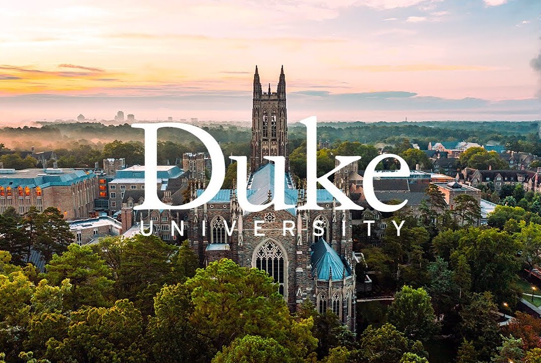 JayGohil_'s tweet photo. It's official. I'm going to @DukeU! https://t.co/Ap09sjMHzD